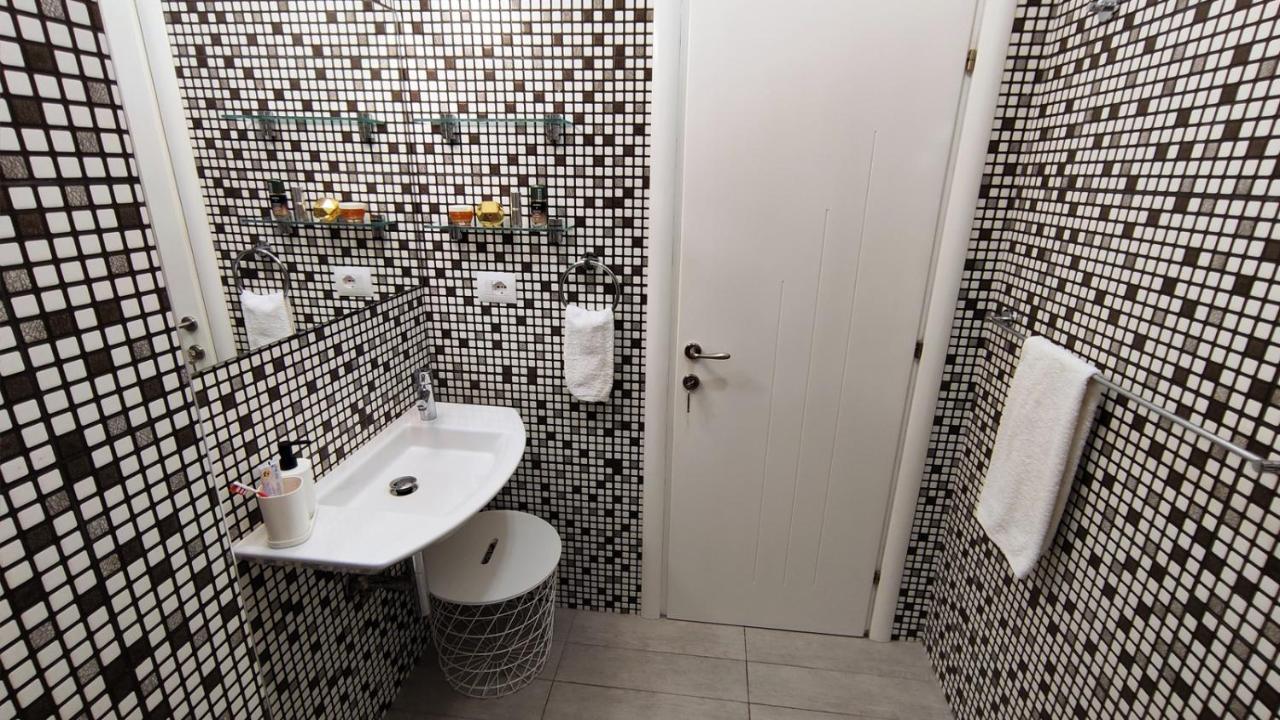 Nautilus Apartment Premium Sarande Luaran gambar