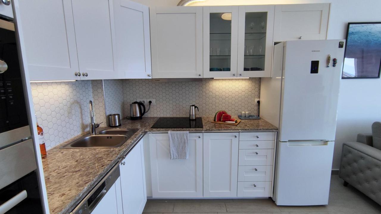 Nautilus Apartment Premium Sarande Luaran gambar